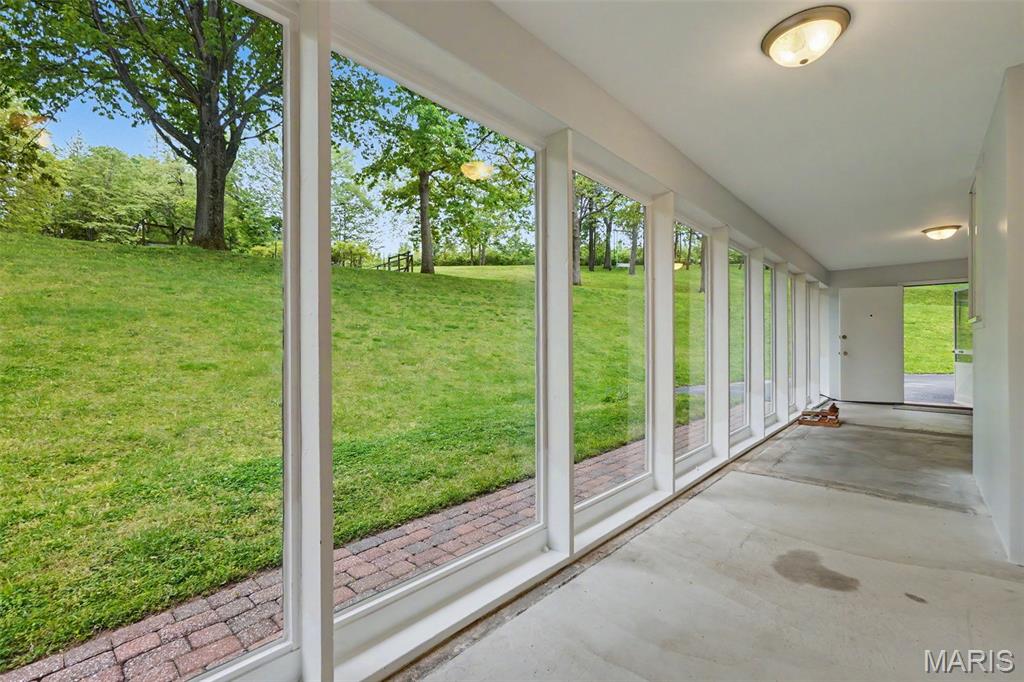 4120 Charbonier Road Florissant, MO 63031 - Photo 23 of 51