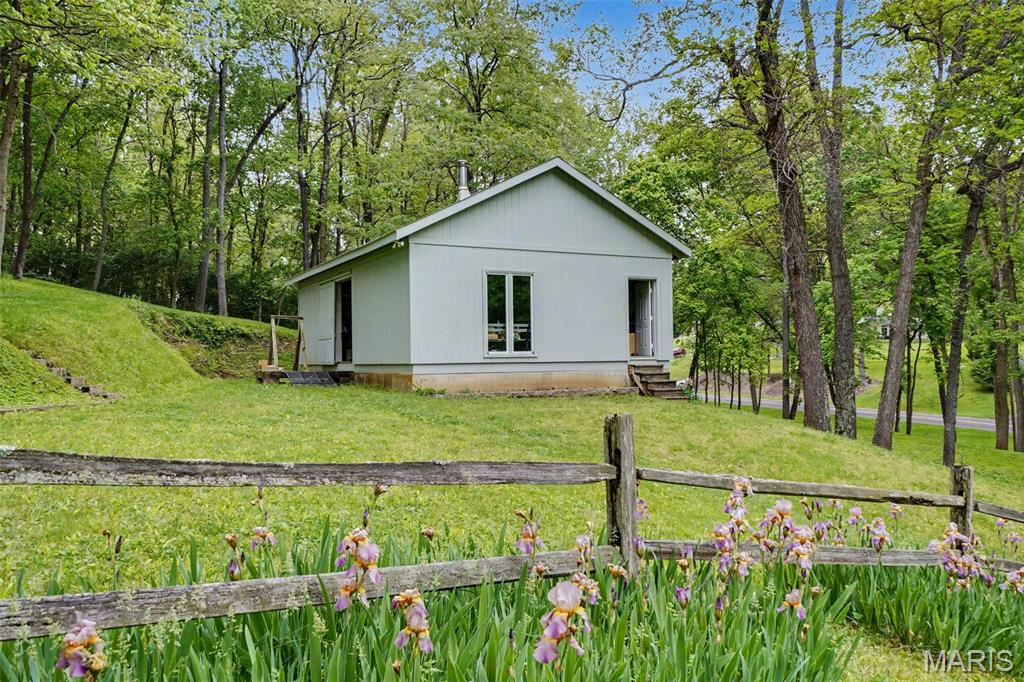 4120 Charbonier Road Florissant, MO 63031 - Photo 35 of 51