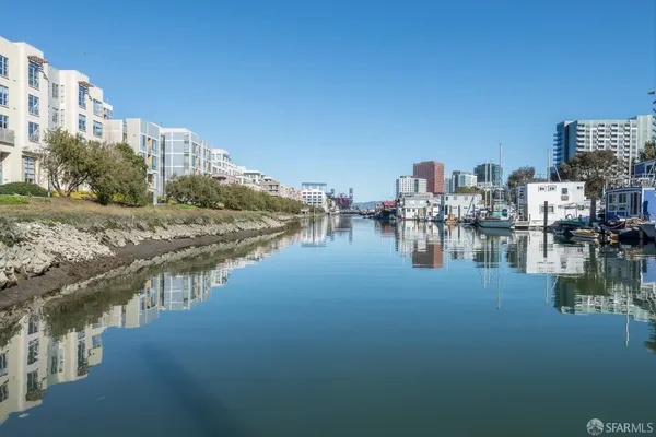 $10,000 | 235 Berry Street, Unit 110, San Francisco, CA 94158