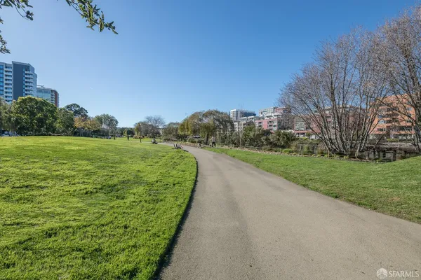 $10,000 | 235 Berry Street, Unit 110, San Francisco, CA 94158
