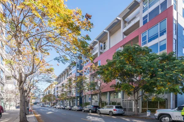 $10,000 | 235 Berry Street, Unit 110, San Francisco, CA 94158