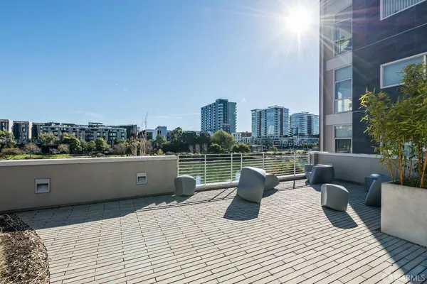 $10,000 | 235 Berry Street, Unit 110, San Francisco, CA 94158
