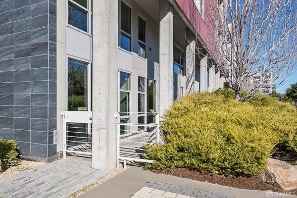 $10,000 | 235 Berry Street, Unit 110, San Francisco, CA 94158