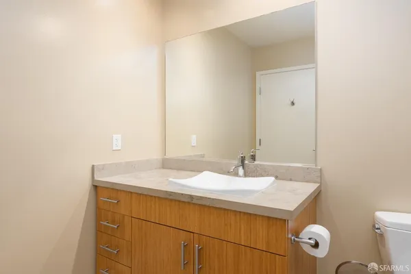 $10,000 | 235 Berry Street, Unit 110, San Francisco, CA 94158