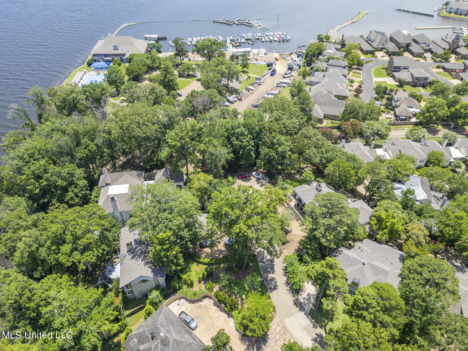 506 Roses Bluff Drive Madison, MS 39110 - Photo 42 of 45 506 Roses Bluff final drone-5