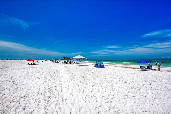 $1,600,000 | Ocean Boulevard, Sarasota, FL 34242