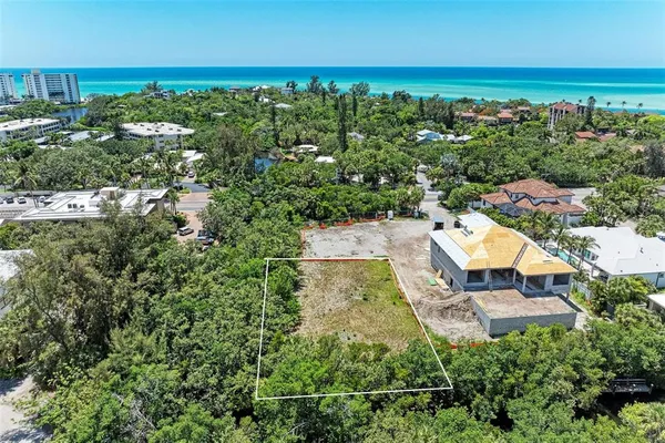 $1,600,000 | Ocean Boulevard, Sarasota, FL 34242