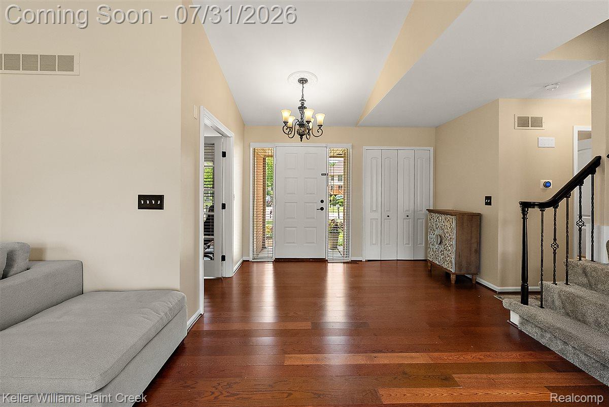 3151 Goldenrod Drive Rochester, MI 48307 - Photo 7 of 55 23-3151 Goldenrod-23.jpg