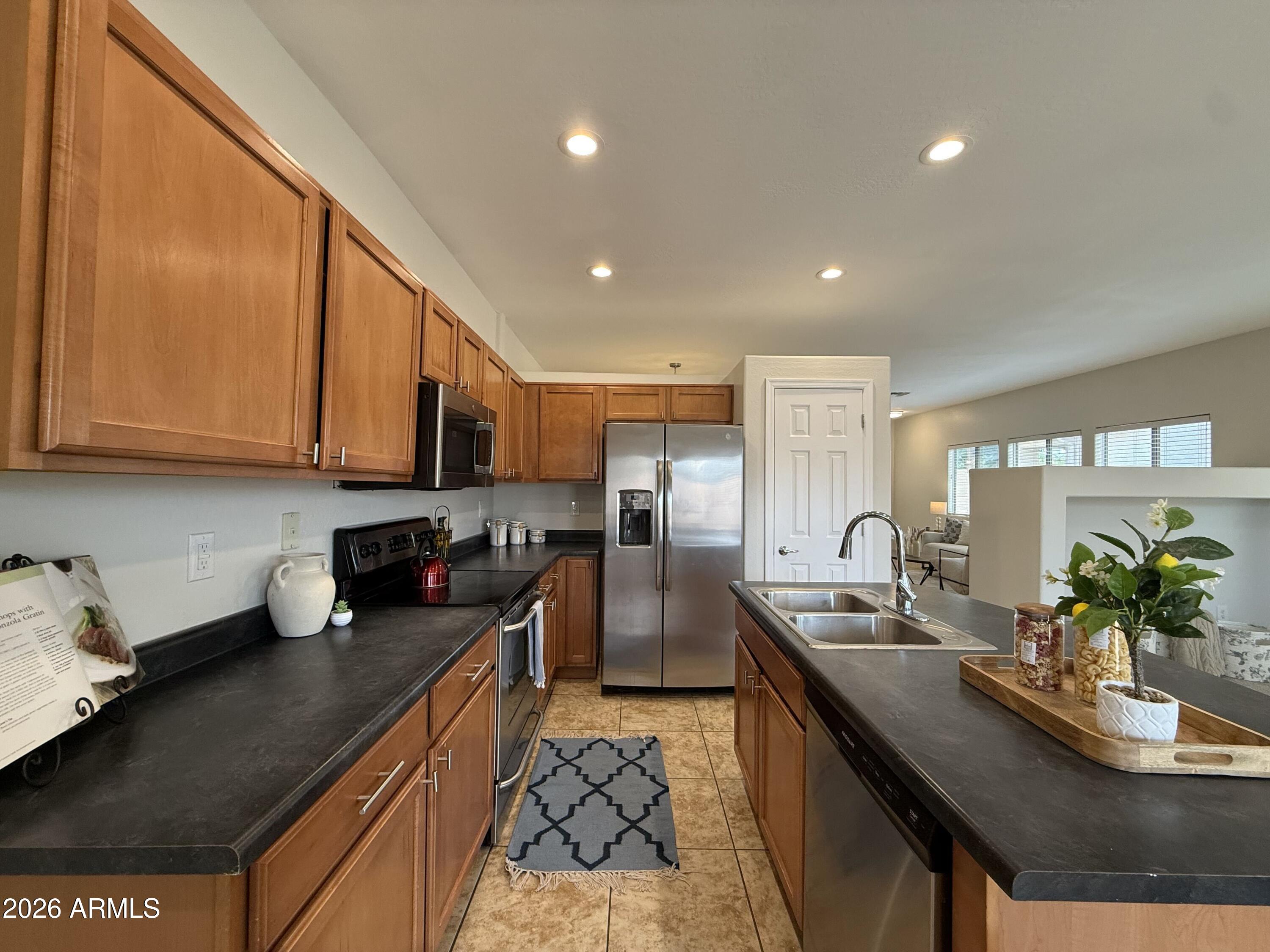 128 East Rio Drive Casa Grande, AZ 85122 - Photo 7 of 21