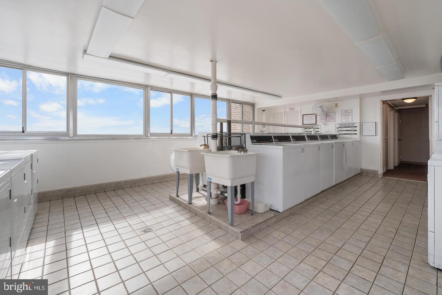 9701 Fields Road, Unit 1604 Gaithersburg, MD 20878 - Photo 17 of 26 Wait till you see the view from up here!