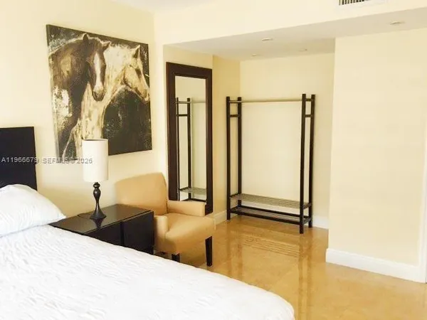 $1,750 | 18031 Biscayne Boulevard, Unit 1601, Aventura, FL 33160