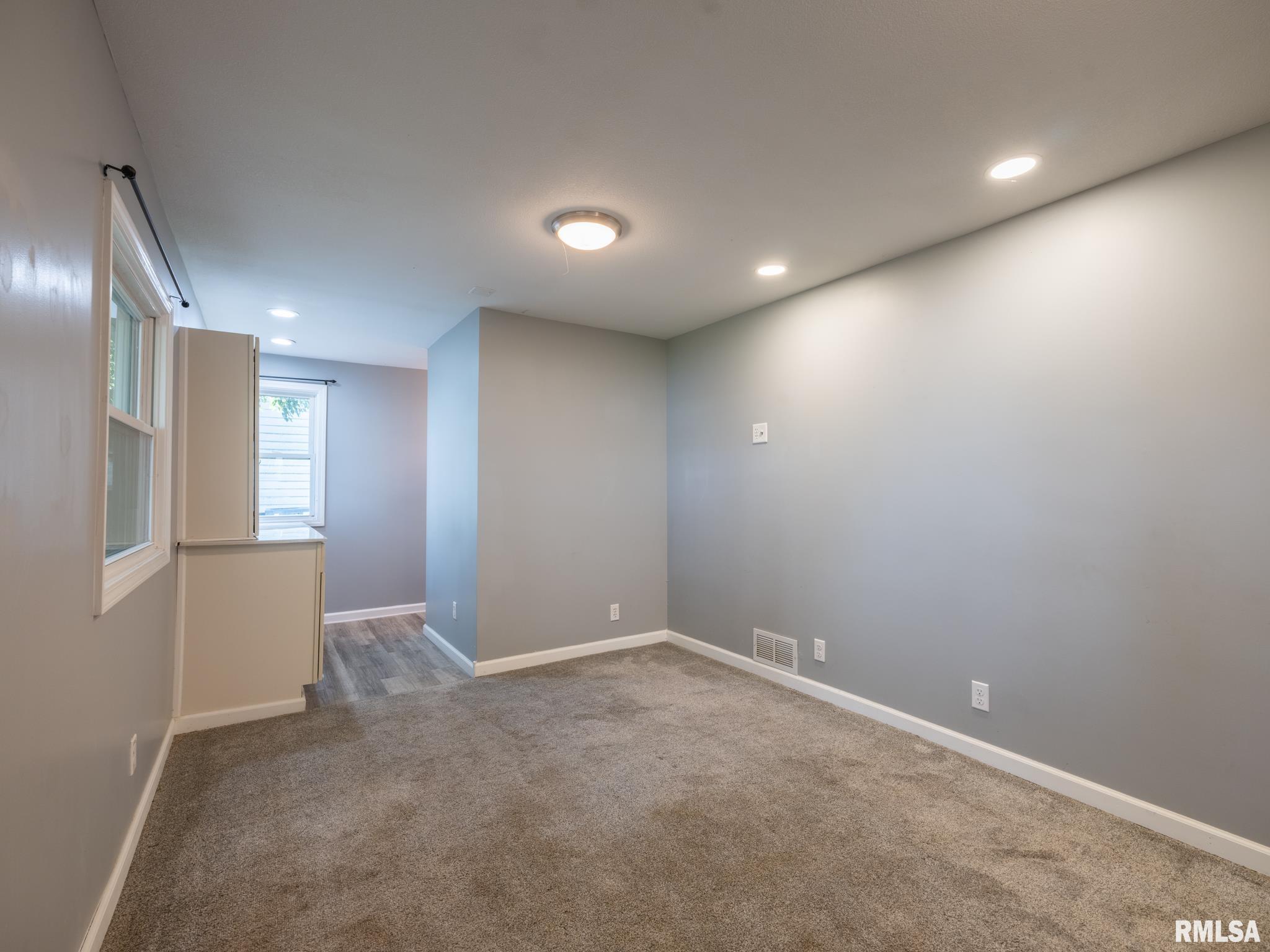 11728 North Riverview Road Chillicothe, IL 61523 - Photo 34 of 52 Gallery Image 34