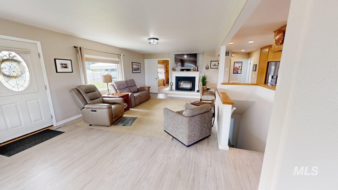 1008 Lambert Court Clarkston, WA 99403 - Photo 10 of 35