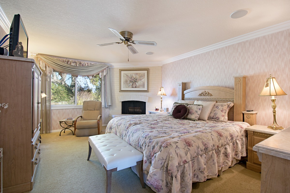 12835 Hideaway Lake Road Valley Center, CA 92082 - Photo 18 of 25 Gallery Image 18