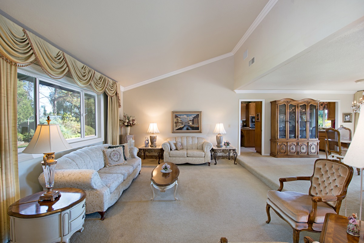 12835 Hideaway Lake Road Valley Center, CA 92082 - Photo 6 of 25 Gallery Image 6
