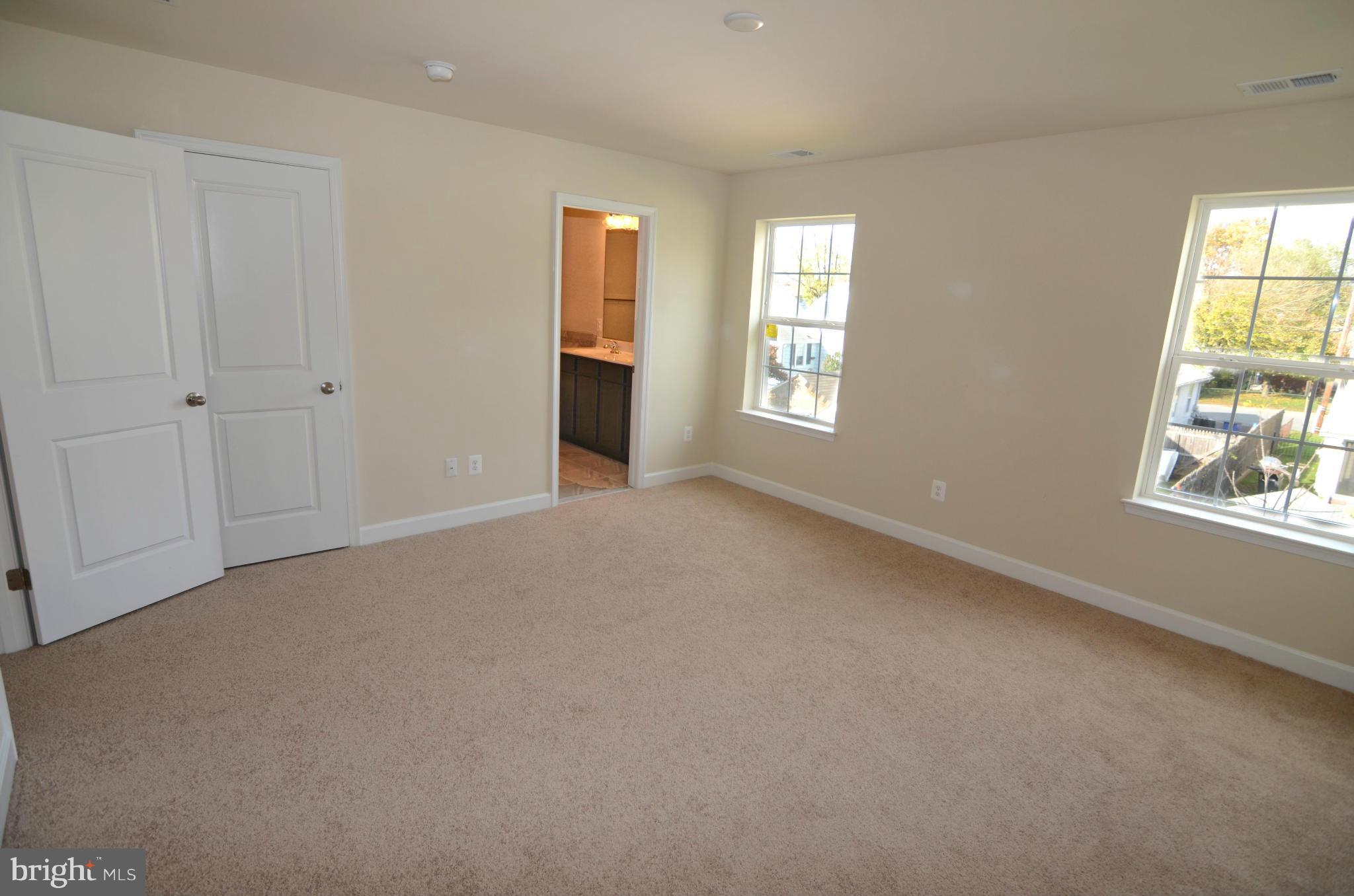 8415 Rugby Road Pasadena, MD 21122 - Photo 14 of 29 Bedroom (Master)
