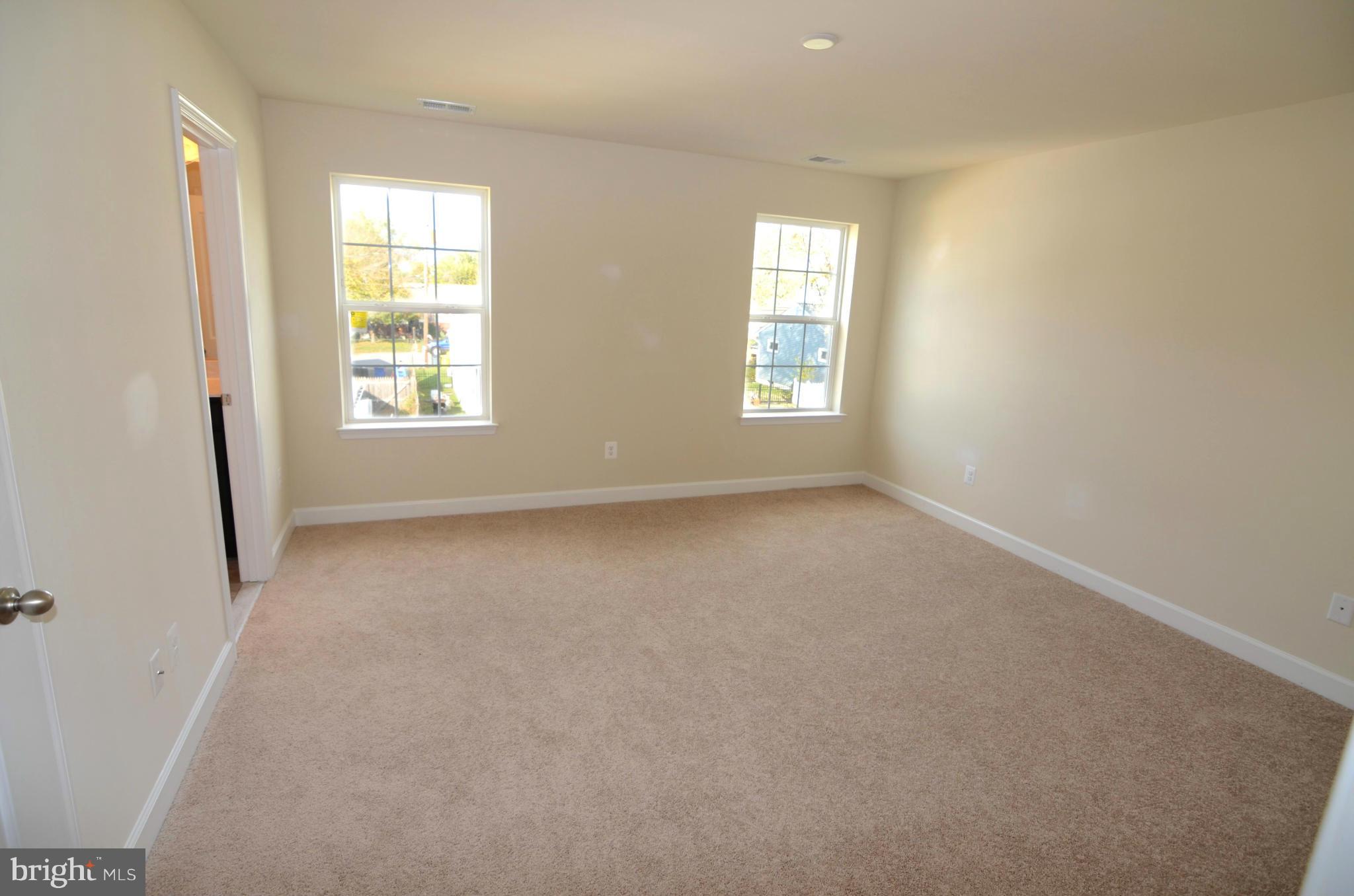 8415 Rugby Road Pasadena, MD 21122 - Photo 15 of 29 Bedroom (Master)