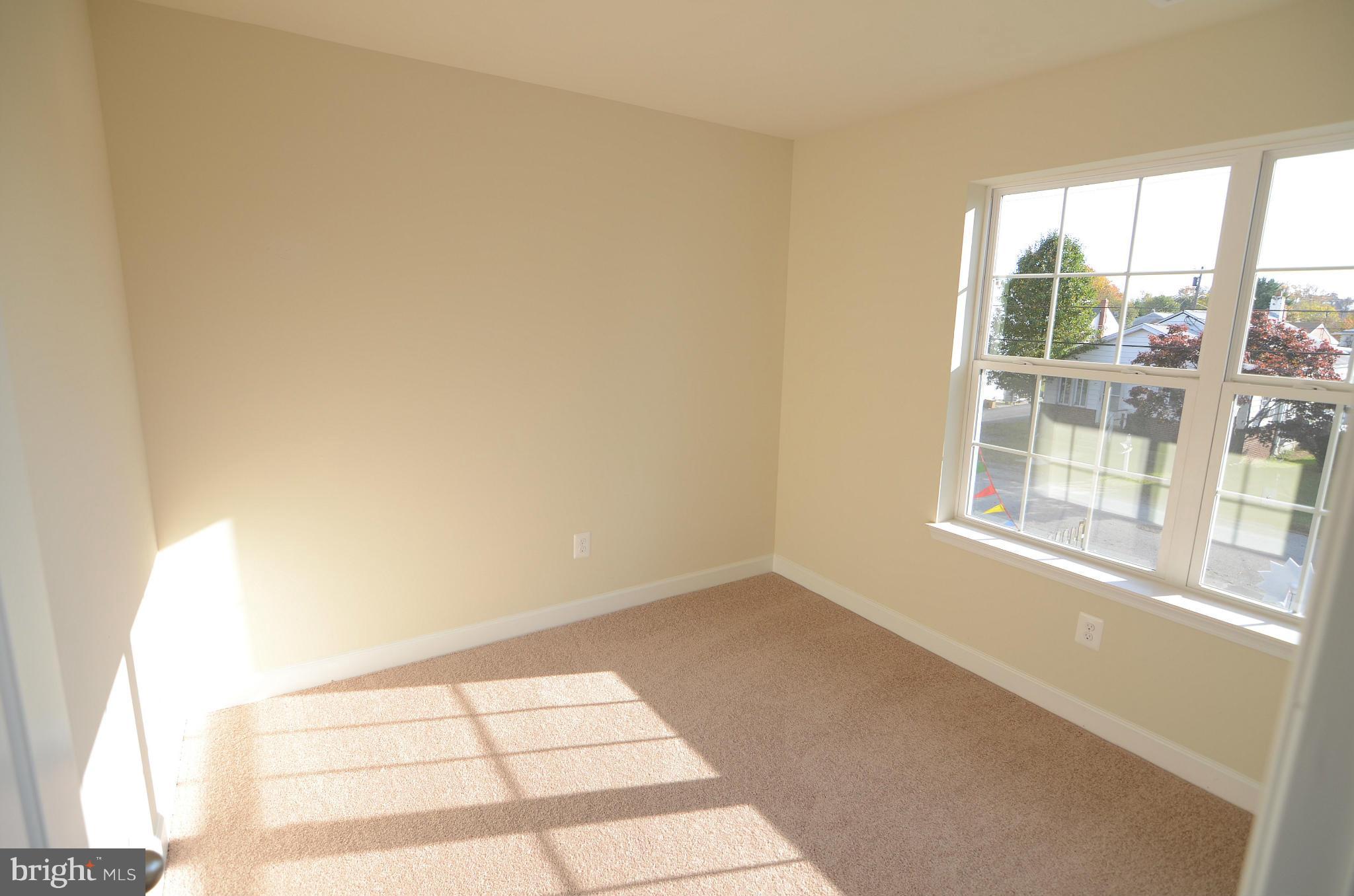 8415 Rugby Road Pasadena, MD 21122 - Photo 21 of 29 Bedroom