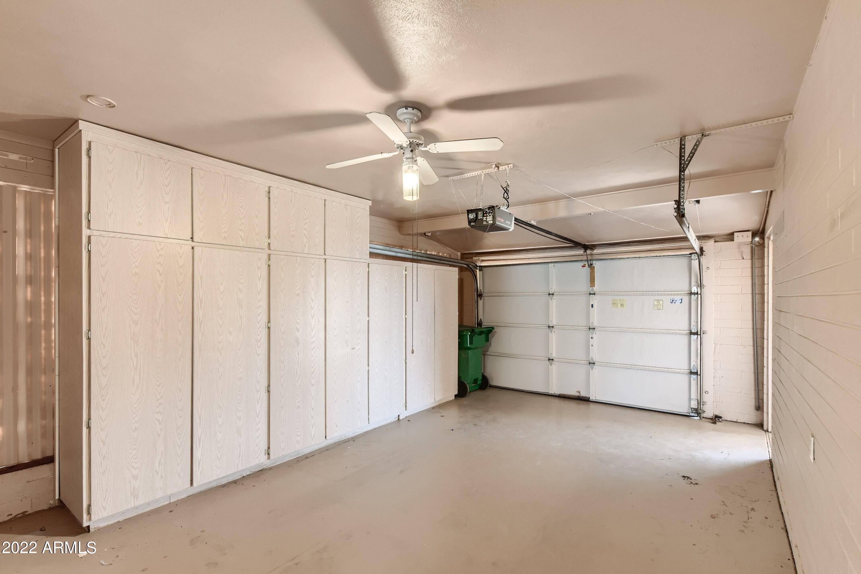 5249 East Decatur Street Mesa, AZ 85205 - Photo 22 of 28 28 Garage