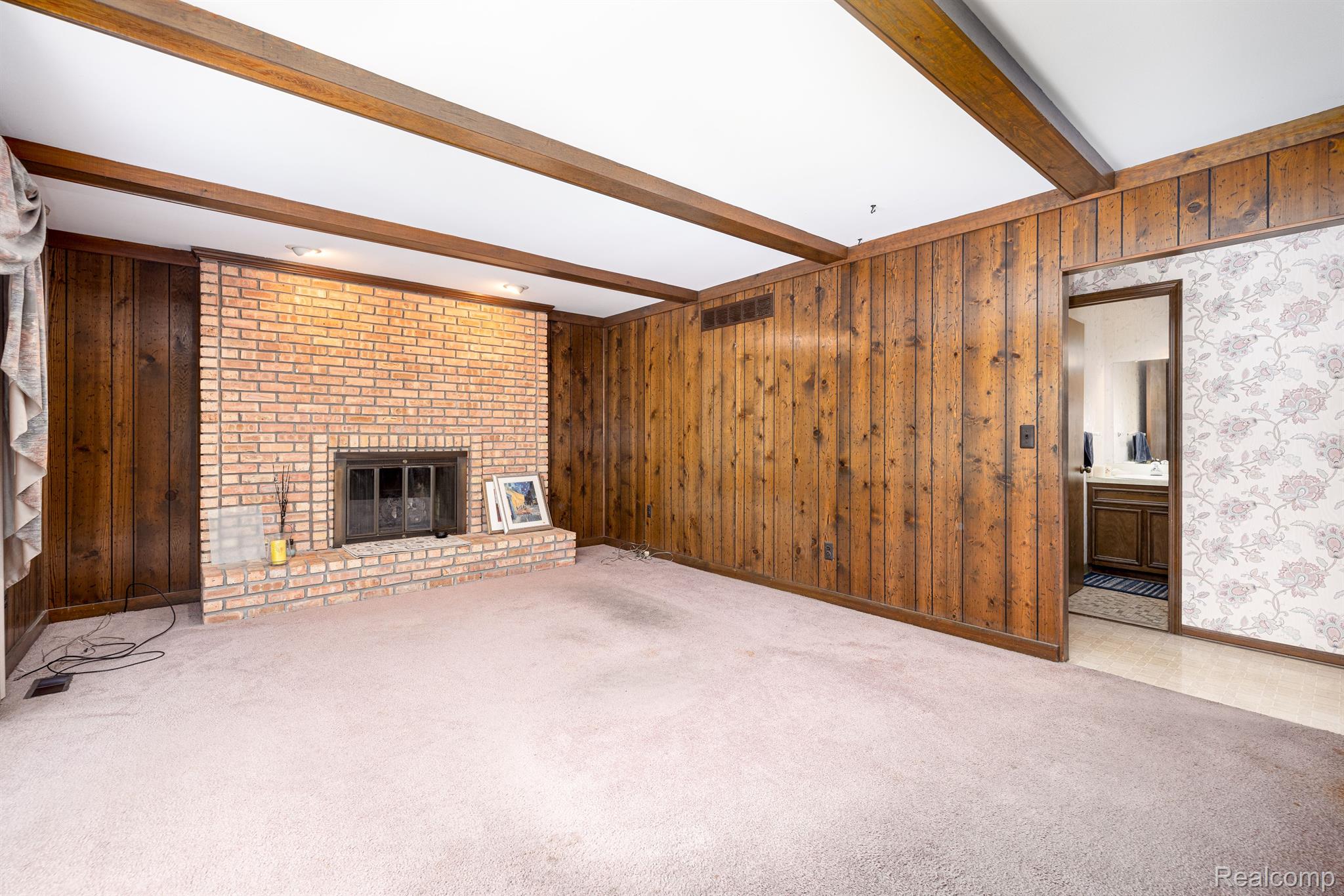 35345 Banbury Road Livonia, MI 48152 - Photo 7 of 33 Family Room