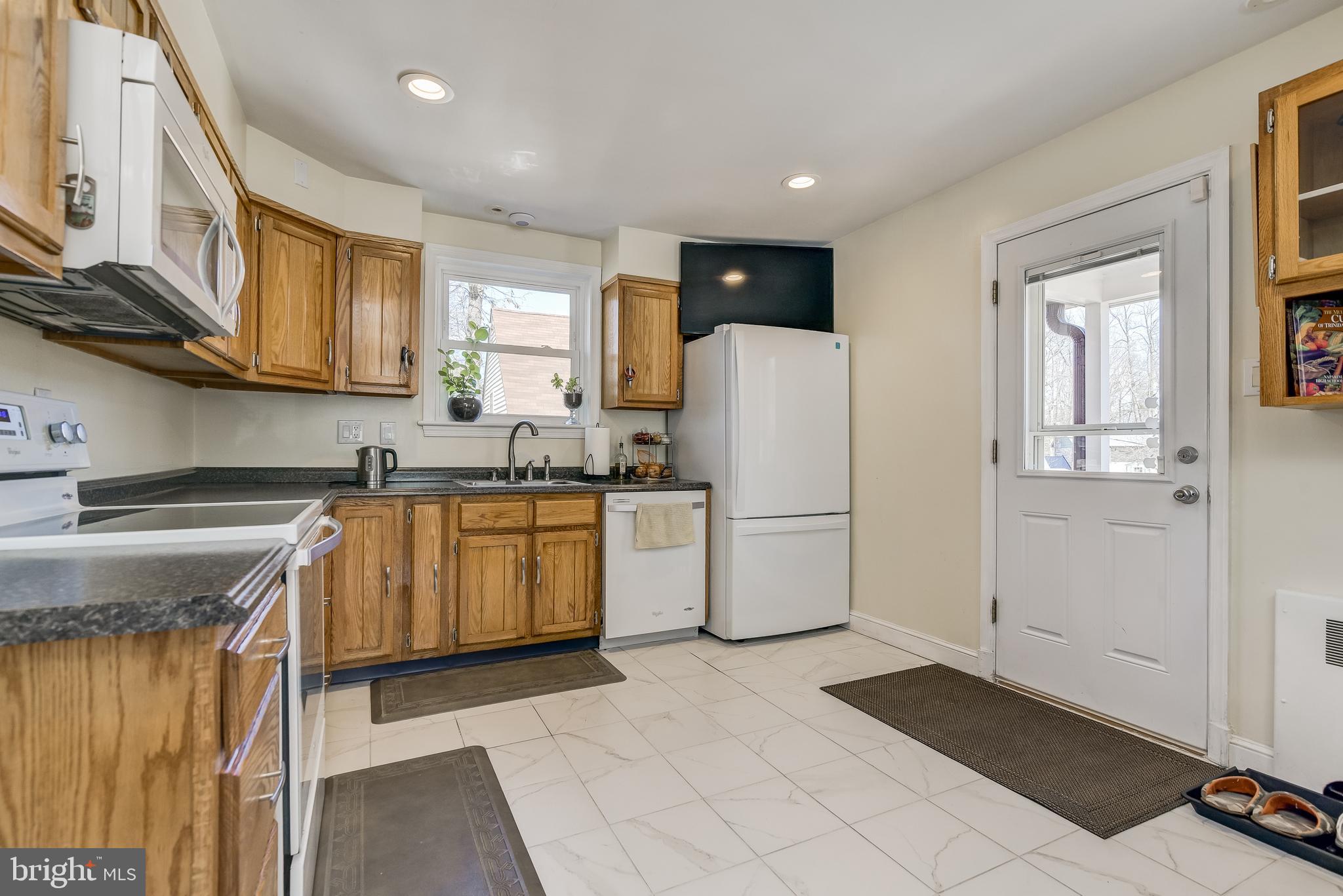 8204 Sonar Road Clinton, MD 20735 - Photo 11 of 45 Gallery Image 11