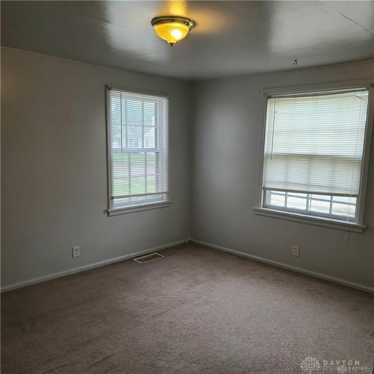 2401 Rugby Road Dayton, OH 45406 - Photo 15 of 25 Gallery Image 15