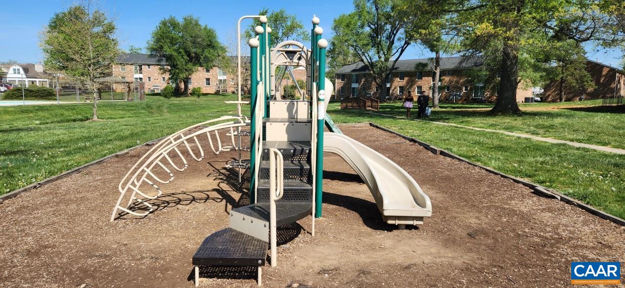 1750 Rosser Avenue, Unit 44 BRANDON LADD CIRCLE Waynesboro, VA 22980 - Photo 1 of 8 front view of a house with a yard