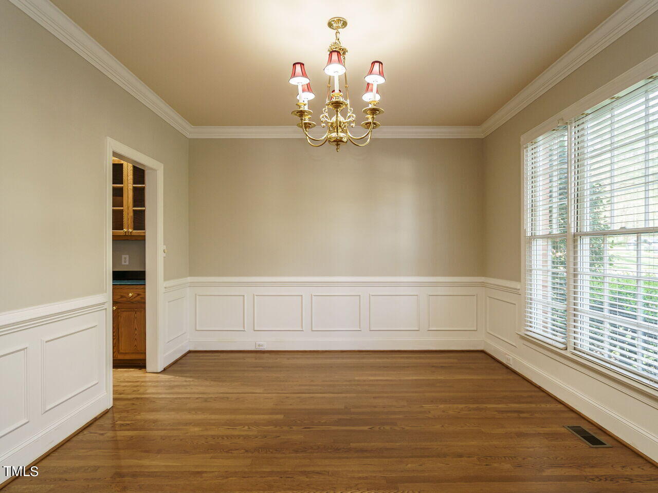 2320 Primrose Valley Court Raleigh, NC 27613 - Photo 8 of 43 008-1280x960-dining-room