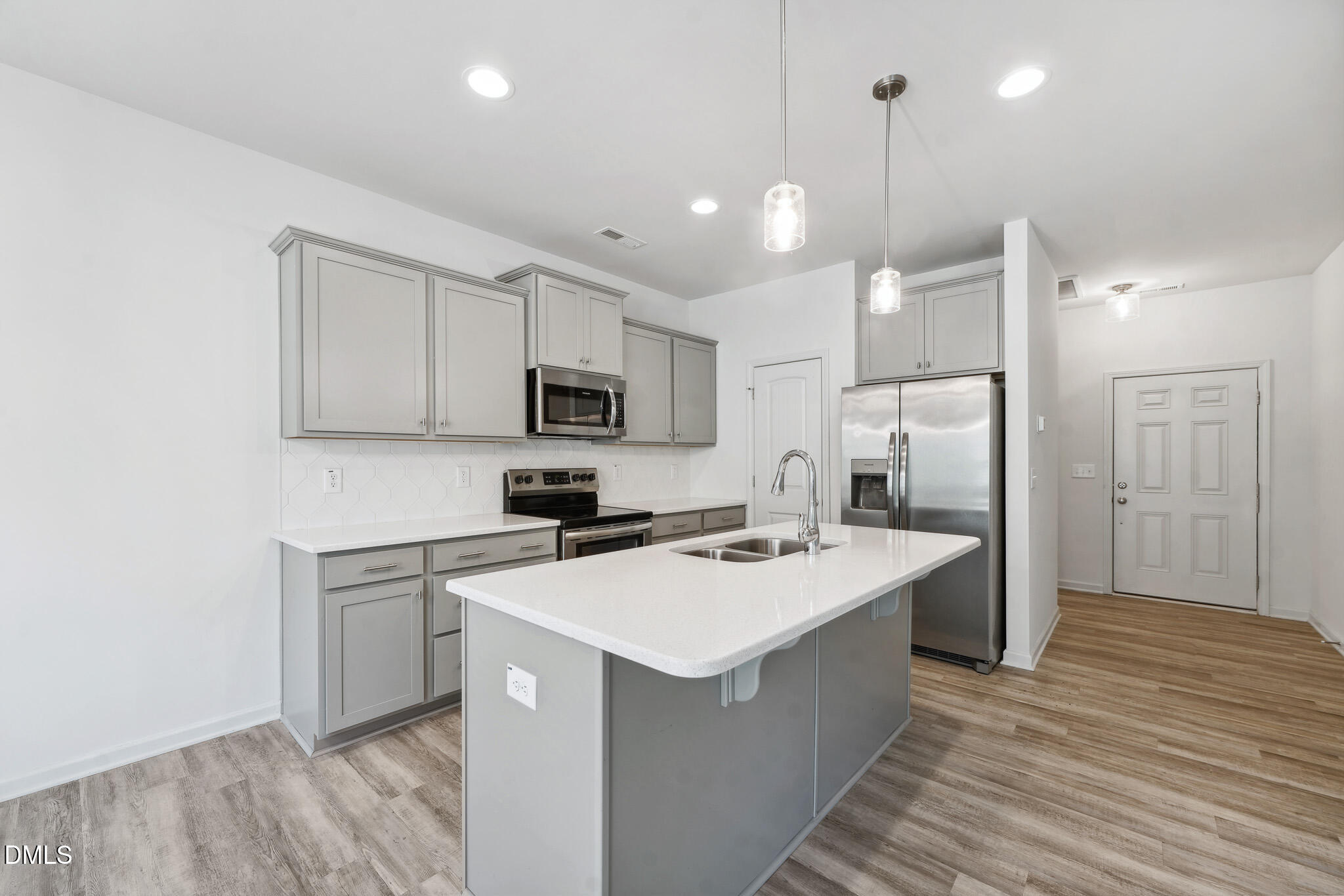 3401 Slippery Elm Drive Raleigh, NC 27610 - Photo 14 of 39 DSC06347