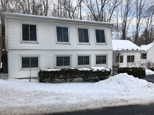 $1,750 | 125 Pierce Road, Unit A, Townsend, MA 01469