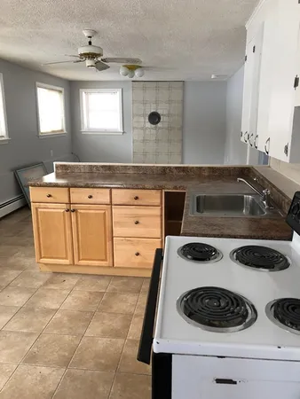 $1,750 | 125 Pierce Road, Unit A, Townsend, MA 01469