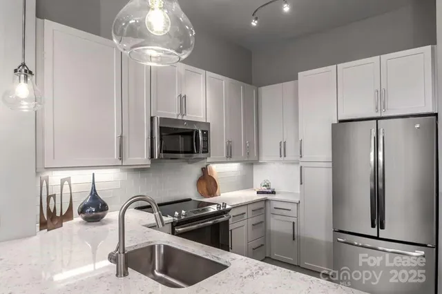 $1,505 | 7420 North Rea Park Lane, Unit AUGUSTA I & II, Charlotte, NC 28277