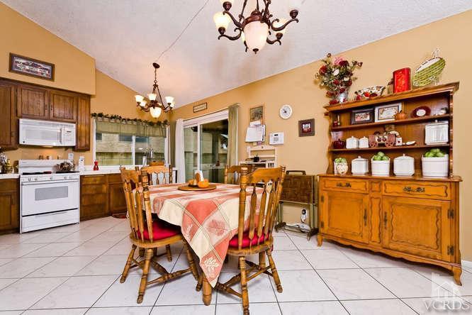 5617 Bloomfield Street Simi Valley, CA 93063 - Photo 5 of 19 Additional Photo