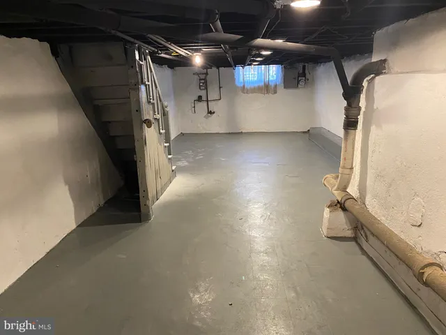 $295,000 | 3167 East Thompson Street, Philadelphia, PA 19134