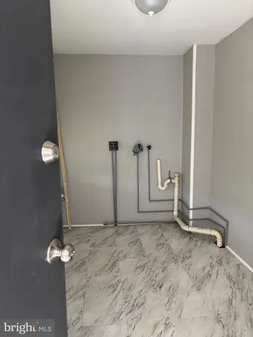 $295,000 | 3167 East Thompson Street, Philadelphia, PA 19134