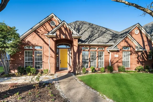 front view of house with a yard