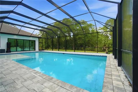 $1,850,000 | 522 31st Street Southwest, Naples, FL 34117