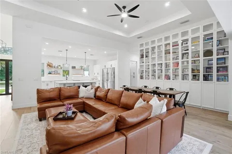$1,850,000 | 522 31st Street Southwest, Naples, FL 34117