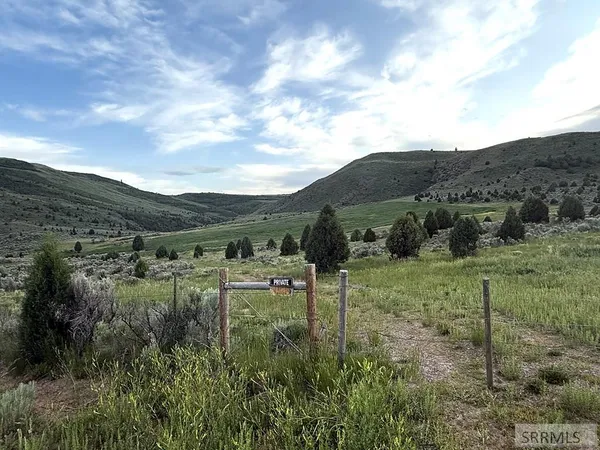 $2,000,000 | 0 Dan Creek Road, Shelley, ID 83274