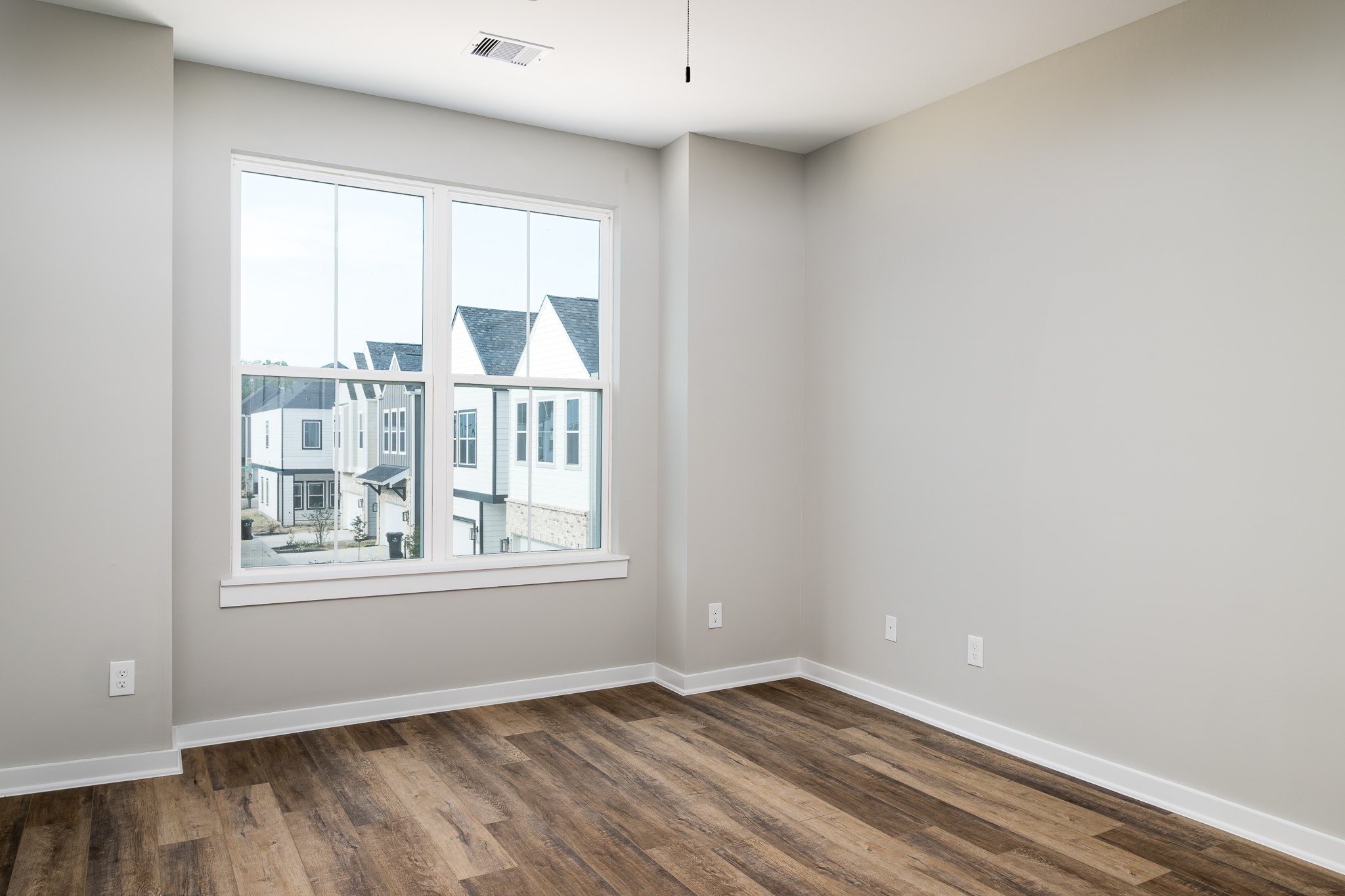 417 Stonework Oaks Lane Houston, TX 77076 - Photo 12 of 27