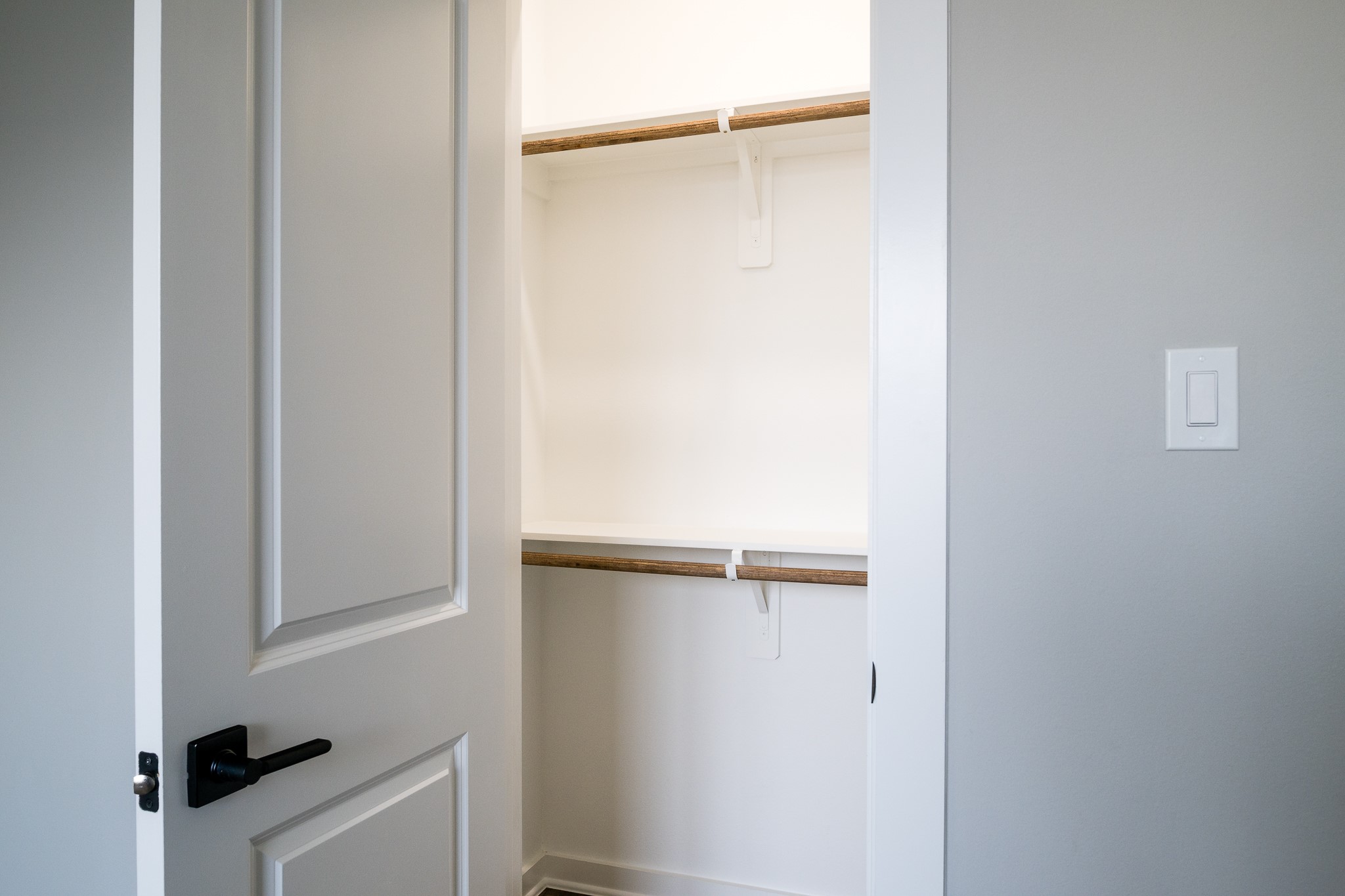 417 Stonework Oaks Lane Houston, TX 77076 - Photo 14 of 27