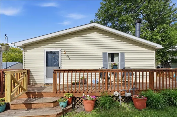 $194,900 | 806 West Street, Stewartsville, MO 64490