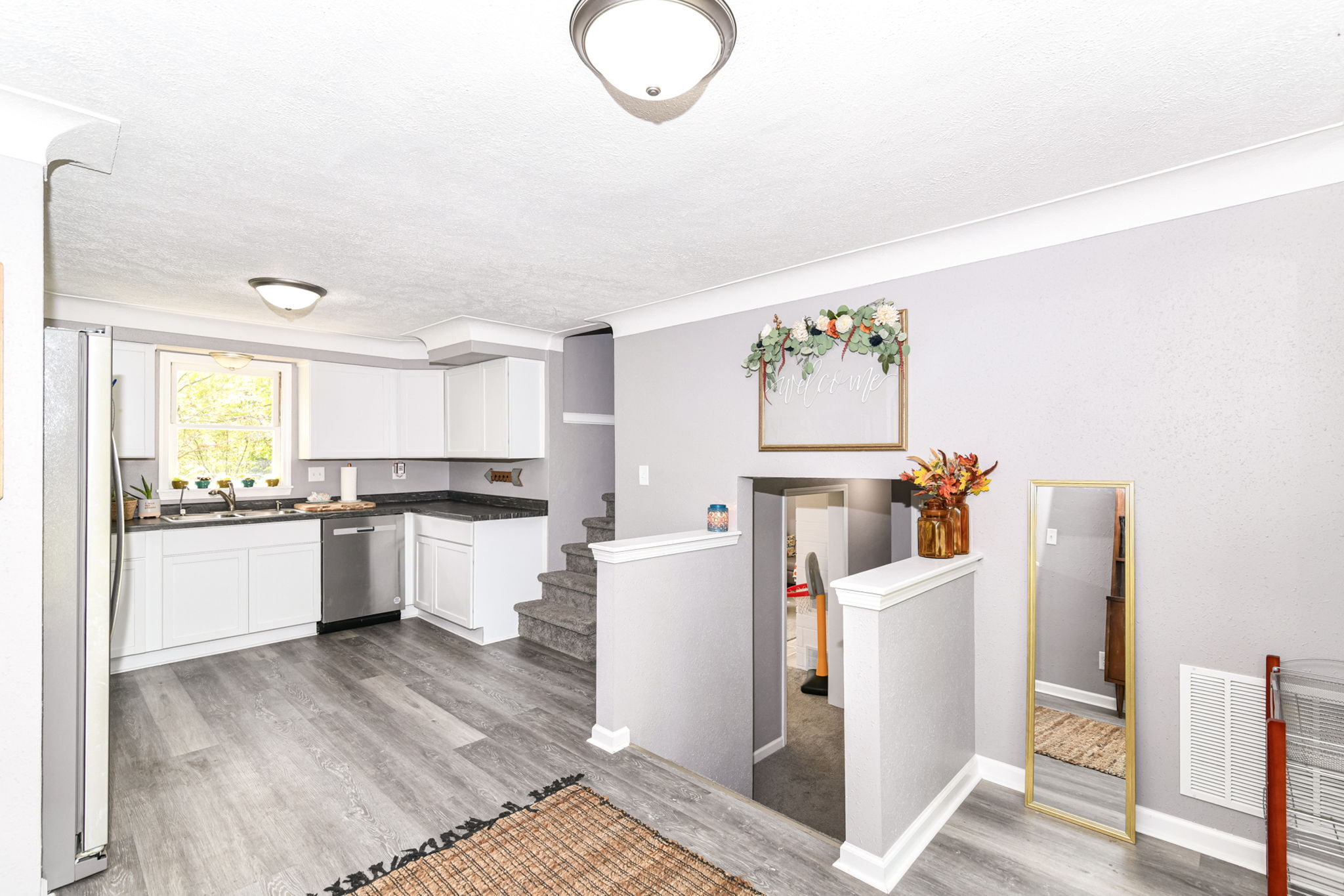 1204 West St Road Alexandria, IN 46001 - Photo 4 of 29