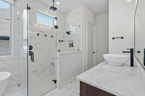 $999,990 | 413 Summerhill Lane, Georgetown, TX 78628