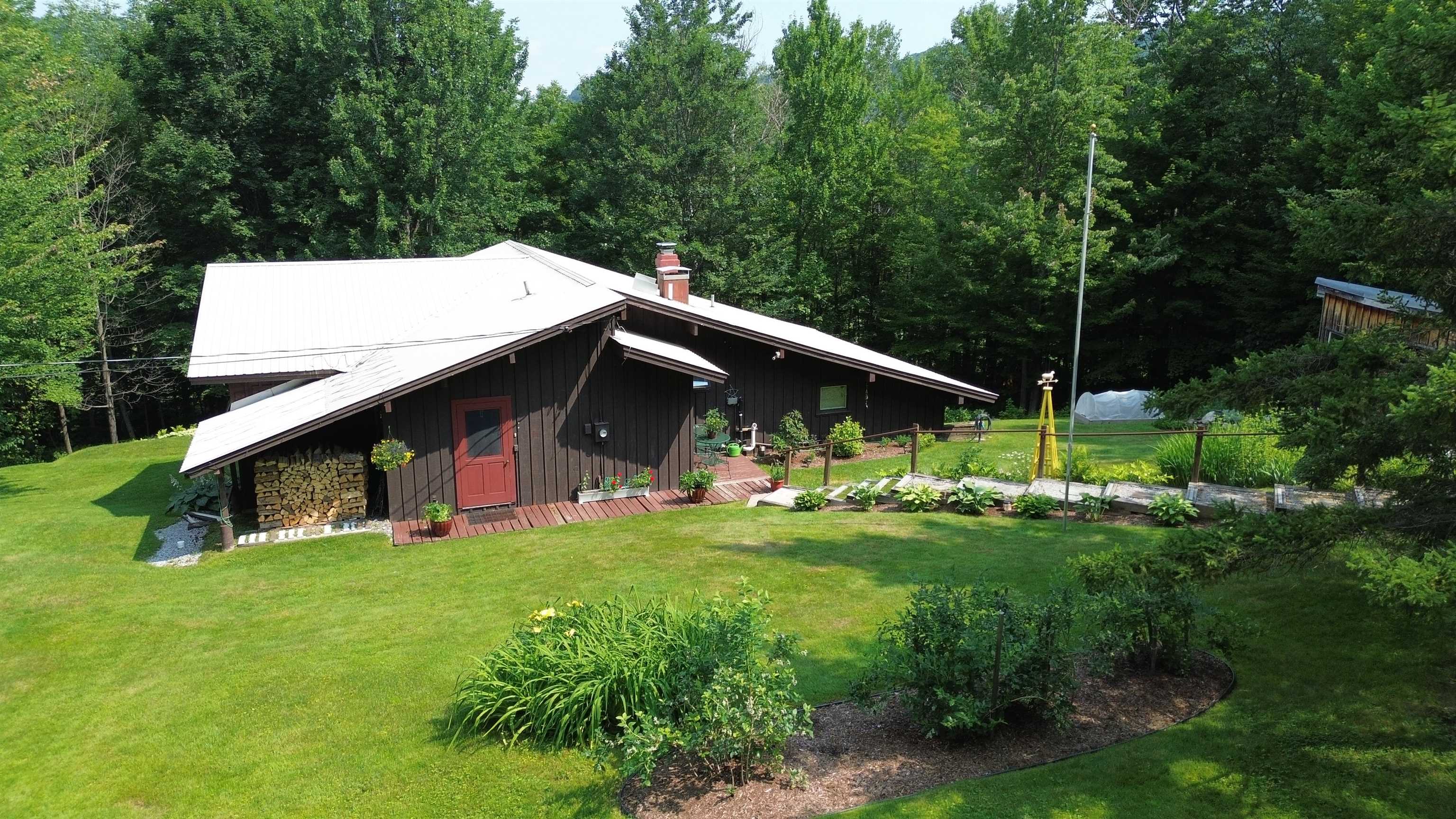 835 Golf Course Road Warren, VT 05674 - Photo 1 of 3