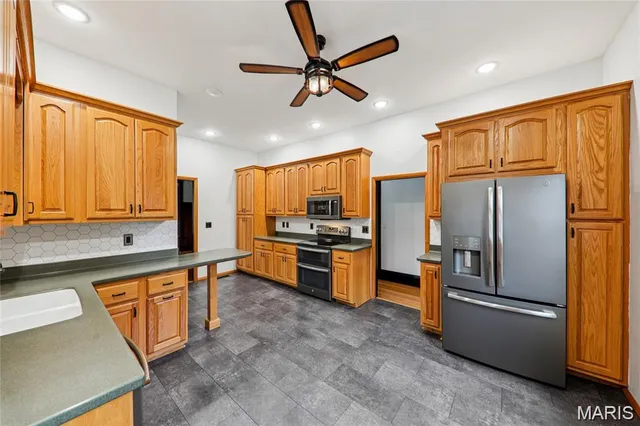 $347,500 | 416 North Main Street, Trenton, IL 62293