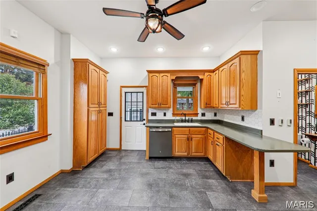 $347,500 | 416 North Main Street, Trenton, IL 62293