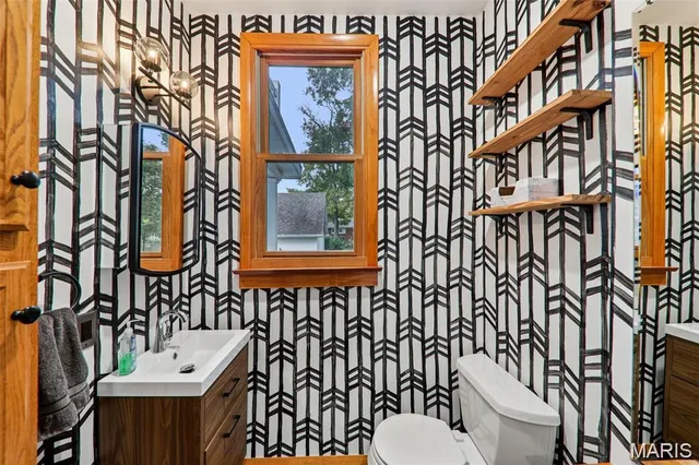 $347,500 | 416 North Main Street, Trenton, IL 62293