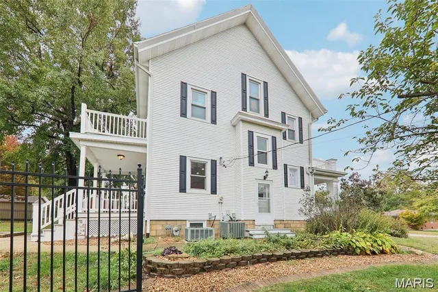 $347,500 | 416 North Main Street, Trenton, IL 62293