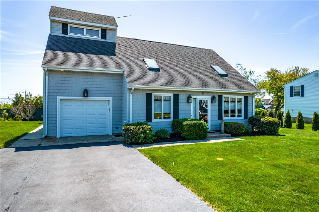 31 Glendale Road Narragansett, RI 02882 - Photo 3 of 40 Gallery Image 3